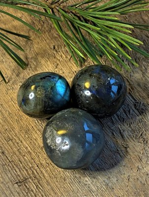 Labradorit ca 30-40mm Cuddle Stone A+