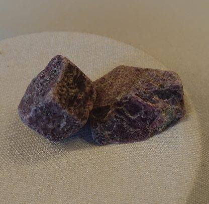 Rubin, Korund Rå A (40-49gr)