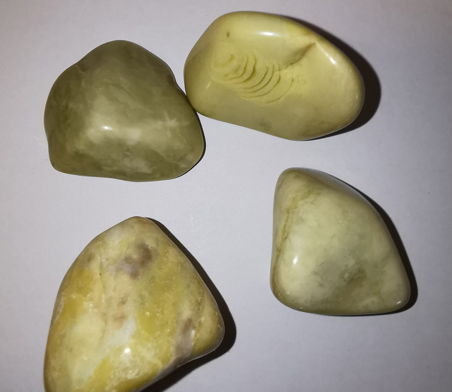 Serpentin, Peru trumlad ca 30-50mm AA+