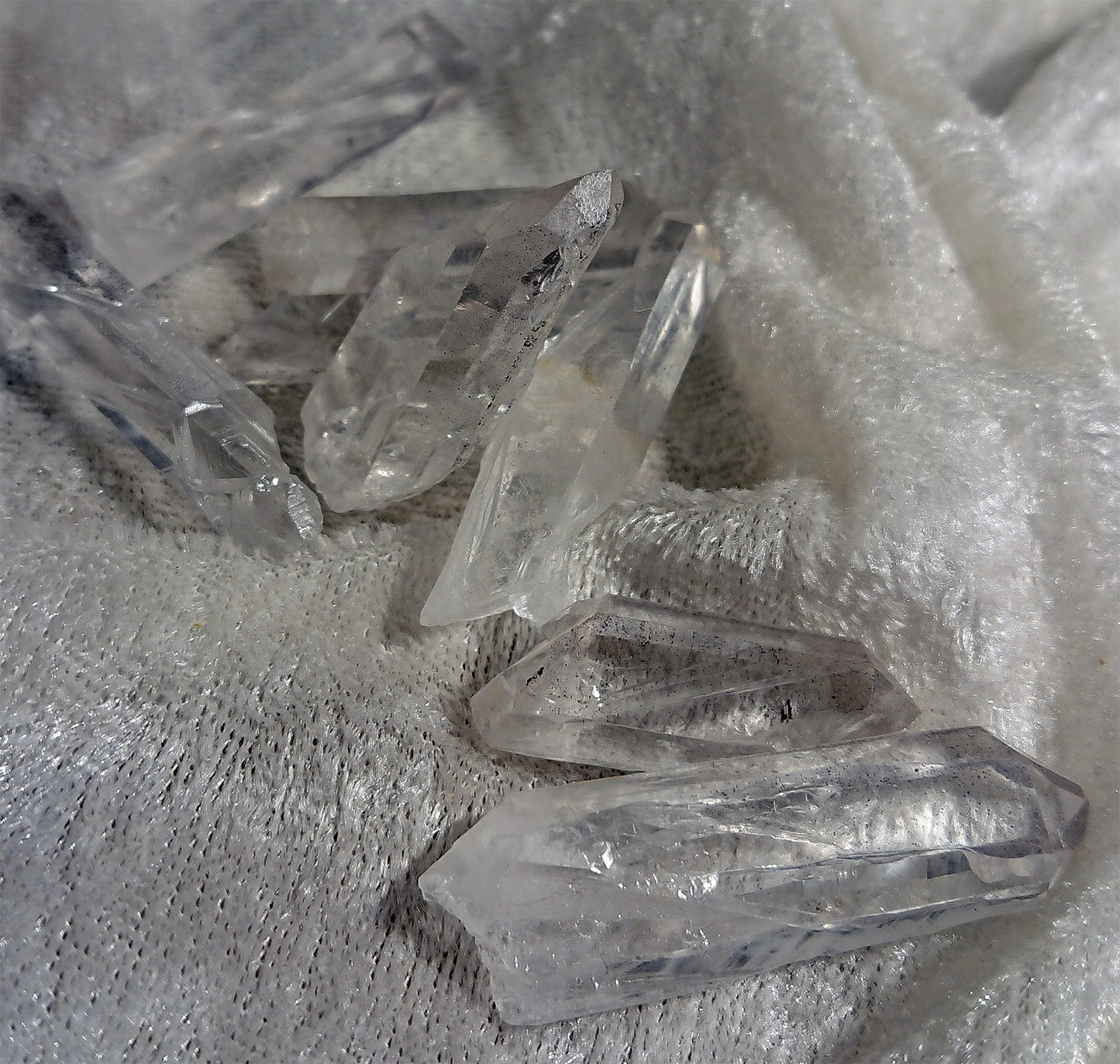 Bergkristall, Rå Spets AA ca 2-4g