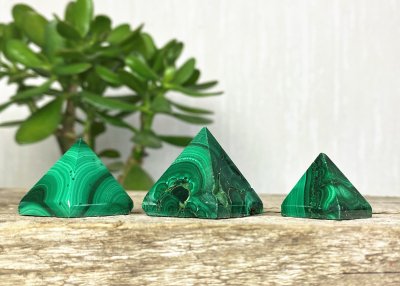 Malakit, Pyramid 20-24mm